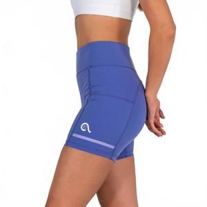 NEW AVI baker 6" pocket short in purple iris